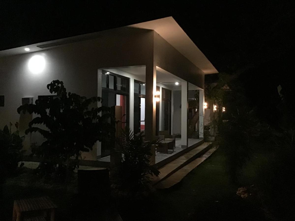 Bamboobeachvilla2 Ac New Oceanfront Pool Sunsetview Garden Kitchen Satellite Starlink Wi-Fi Димиао Экстерьер фото